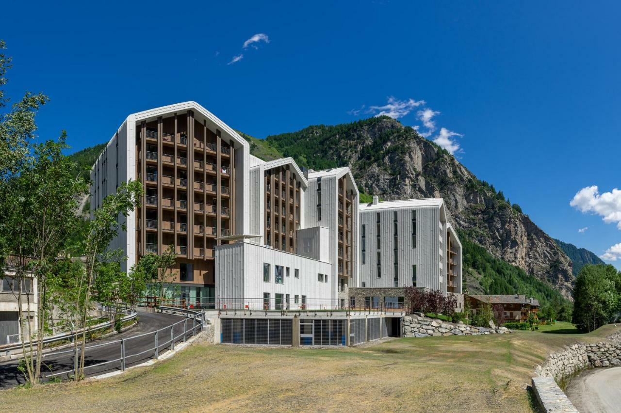 Hotel Th 4*